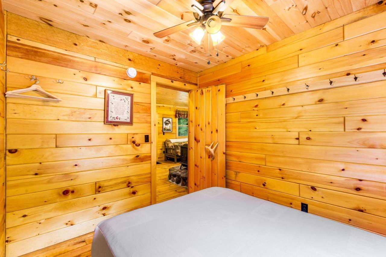 Lost Pond Cabin Schroon Lake Bagian luar foto