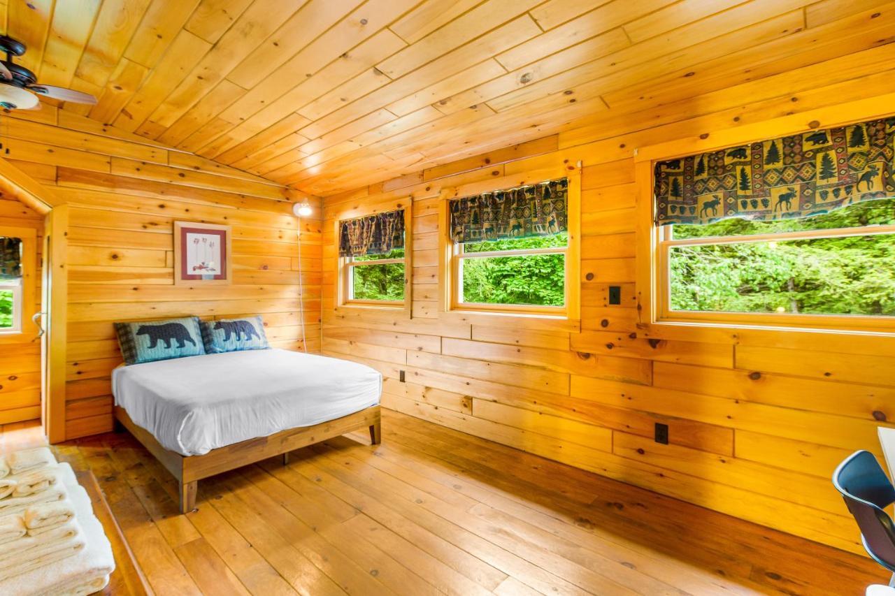 Lost Pond Cabin Schroon Lake Bagian luar foto